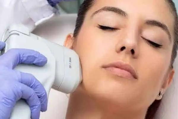 Image of woman having HIFU Wentworth treatment