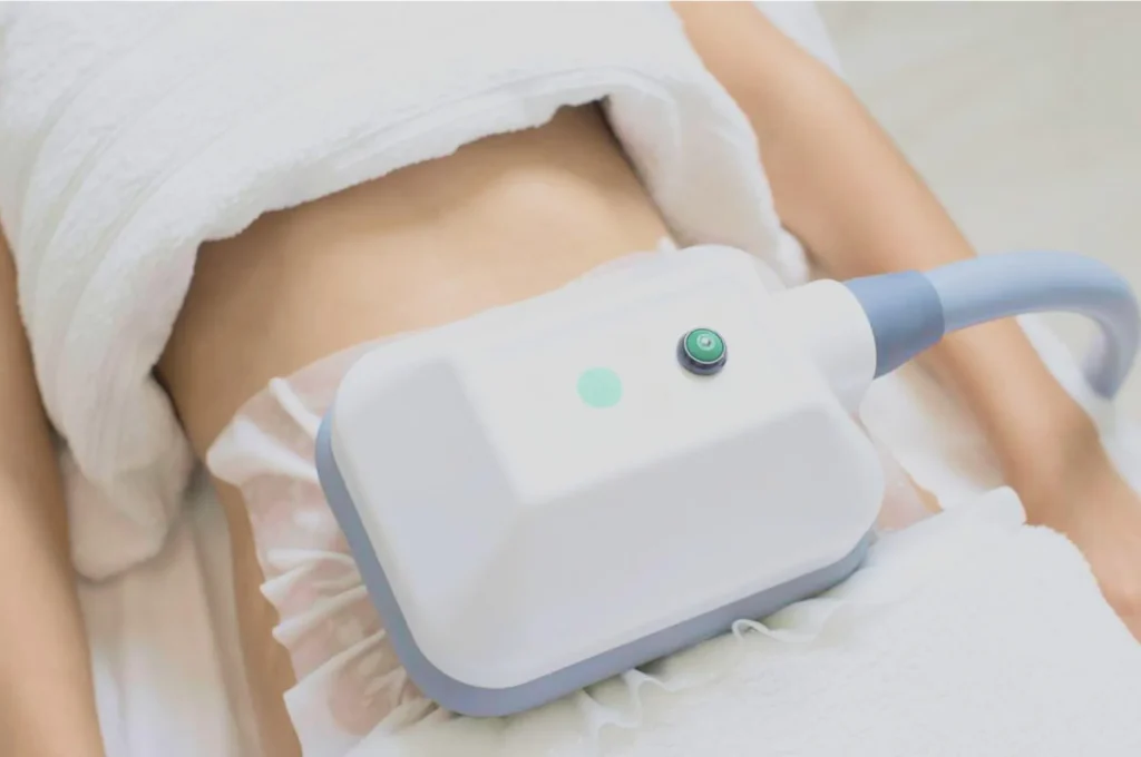 advantages to combining Fat Freezing and HIFU Wentworth